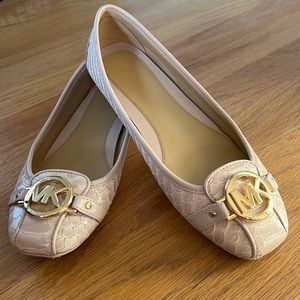Michael Kors Loafer Flats Size 6.5M